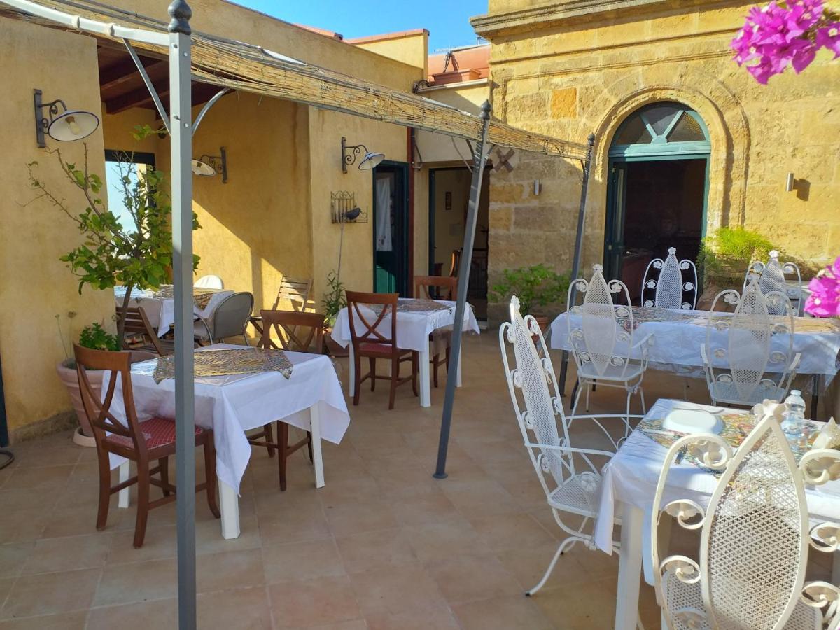 B&B Batara - "La Terrazza Del Centro" Агридженто Экстерьер фото