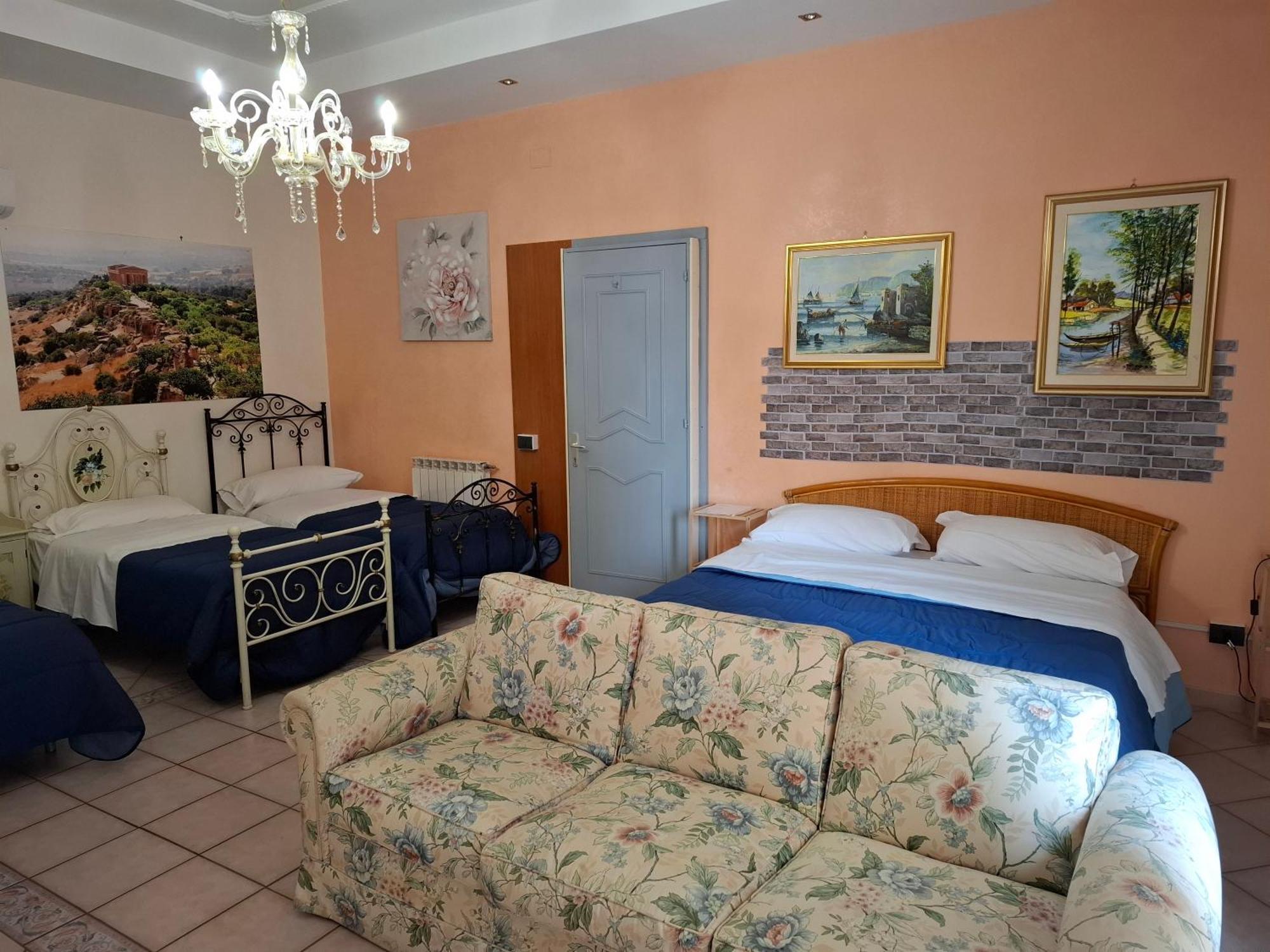B&B Batara - "La Terrazza Del Centro" Агридженто Экстерьер фото