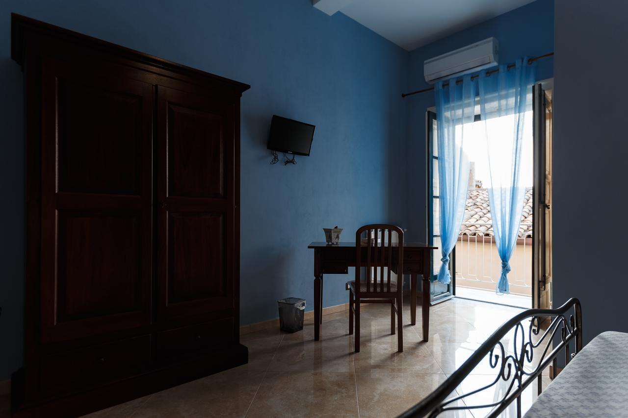 B&B Batara - "La Terrazza Del Centro" Агридженто Экстерьер фото