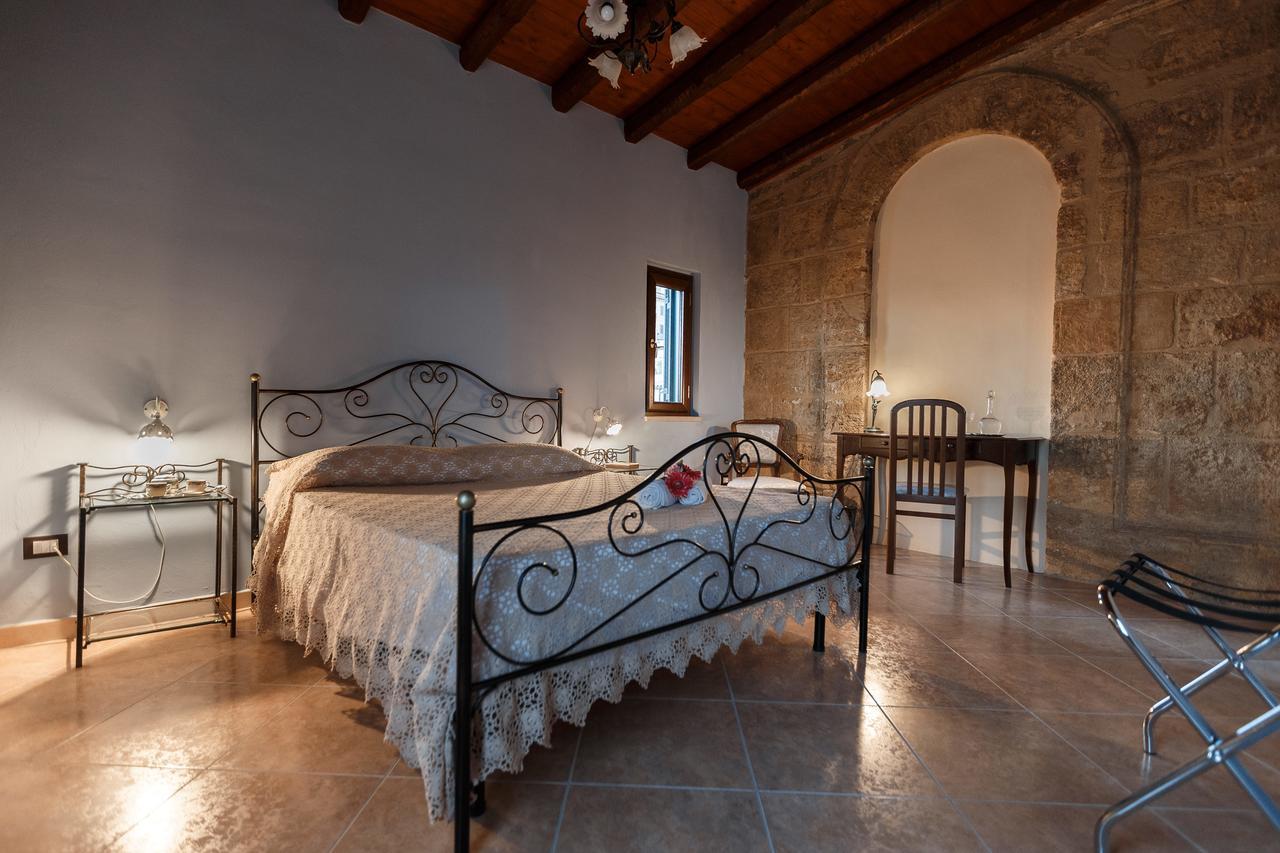 B&B Batara - "La Terrazza Del Centro" Агридженто Экстерьер фото