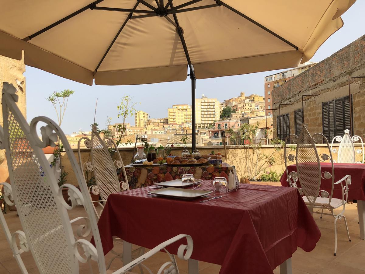 B&B Batara - "La Terrazza Del Centro" Агридженто Экстерьер фото